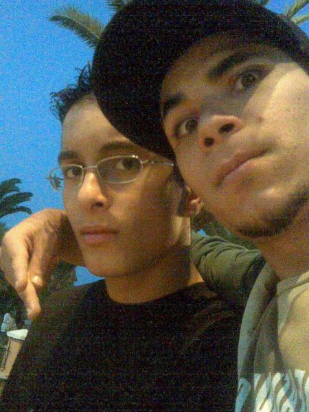 hiiiiiiiii ci moi pedro et mon ami abdo